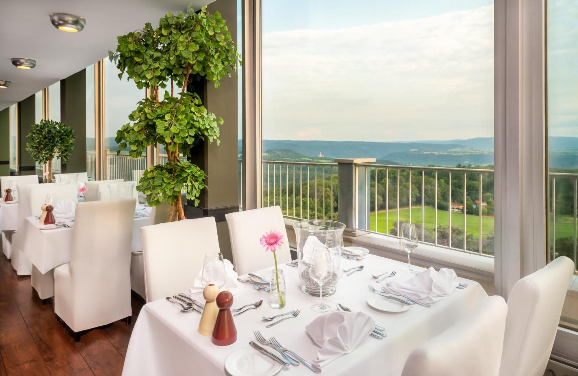 Wyndham Garden Koblenz Hotel 4*