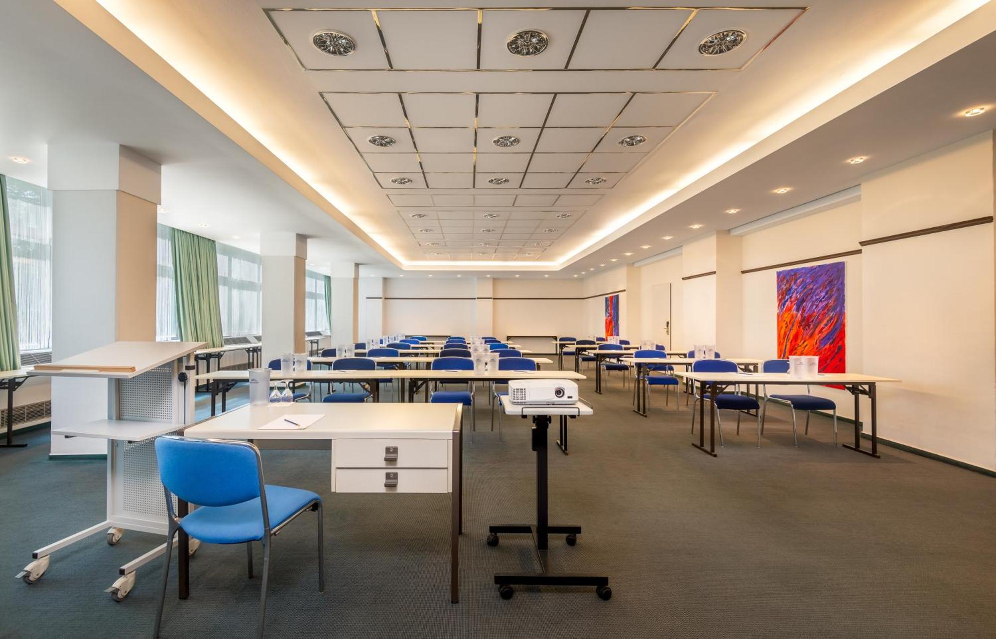 Wyndham Garden Koblenz 4* Lahnstein