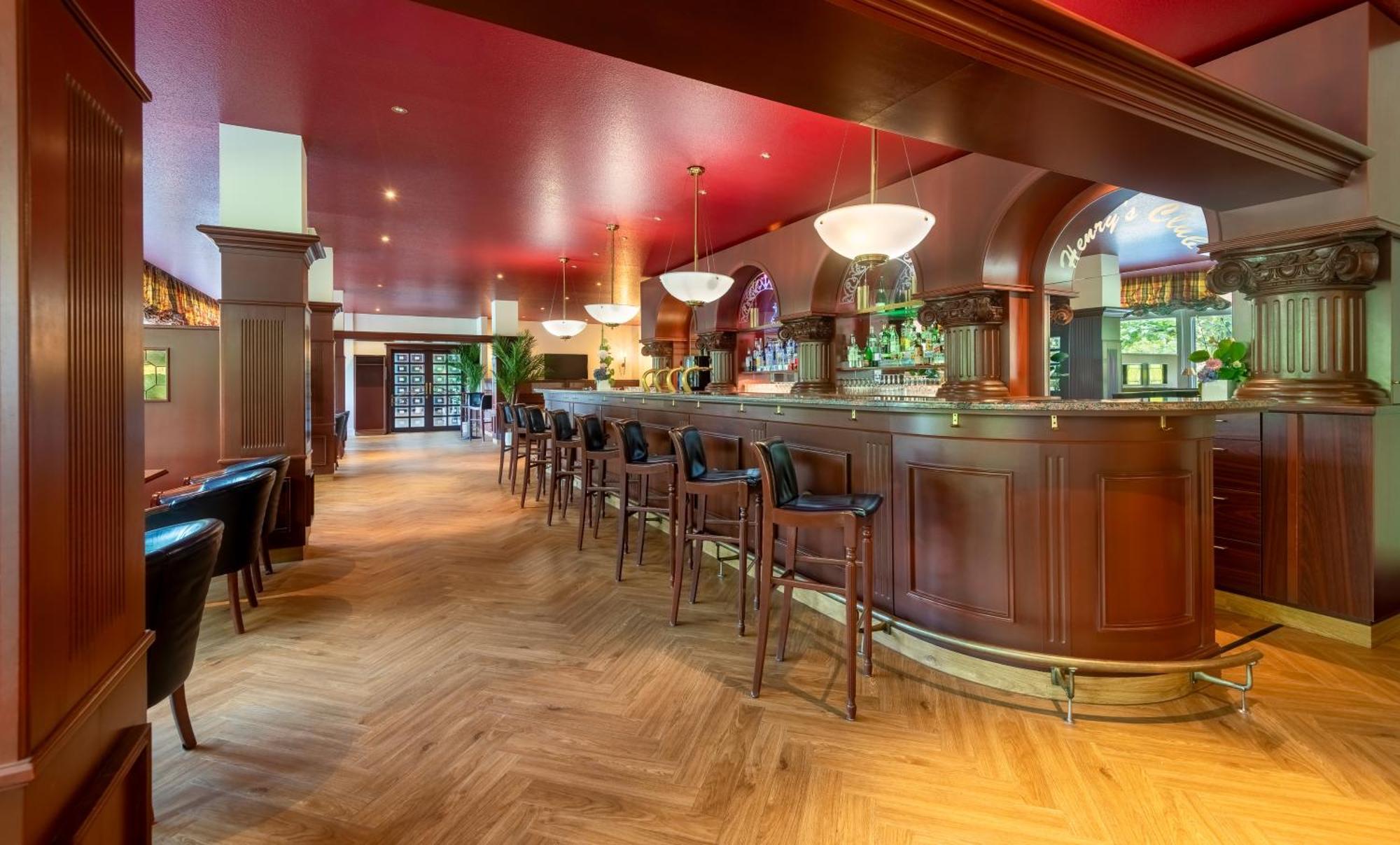 Hotel Wyndham Garden Koblenz 4*